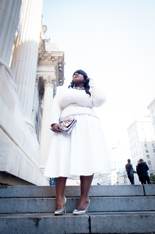 Musings of a Curvy Lady, Plus Size Fashion , PS Blogger, PS Fashion Blogger, All White Outfit, Women's Fashion, Winter White, MET, New York City, Met, Body Positive