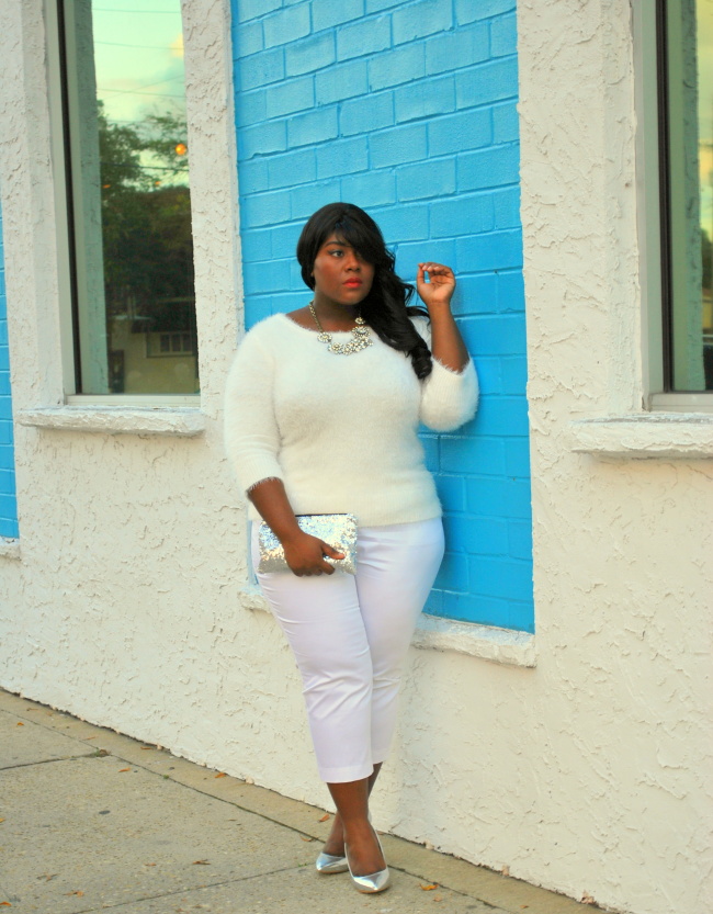 Musings of a Curvy Lady, Plus Size Fashion, Fashion Blogger, Florida, All white outfit, fuzzy sweater, metallic pumps, statement necklace