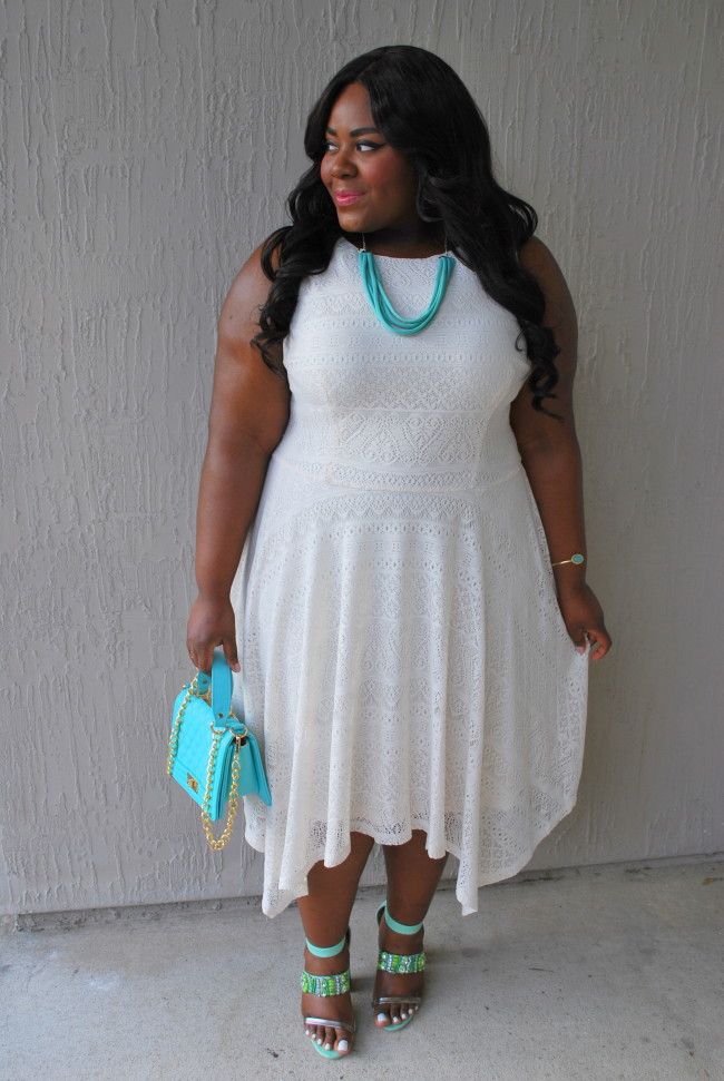 Rethreaded, Jacksonville, Florida, Musings of a Curvy Lady, Plus Size Fashion, Fashion Blogger, London Times Curve, White and Turquoise, BooHoo Official