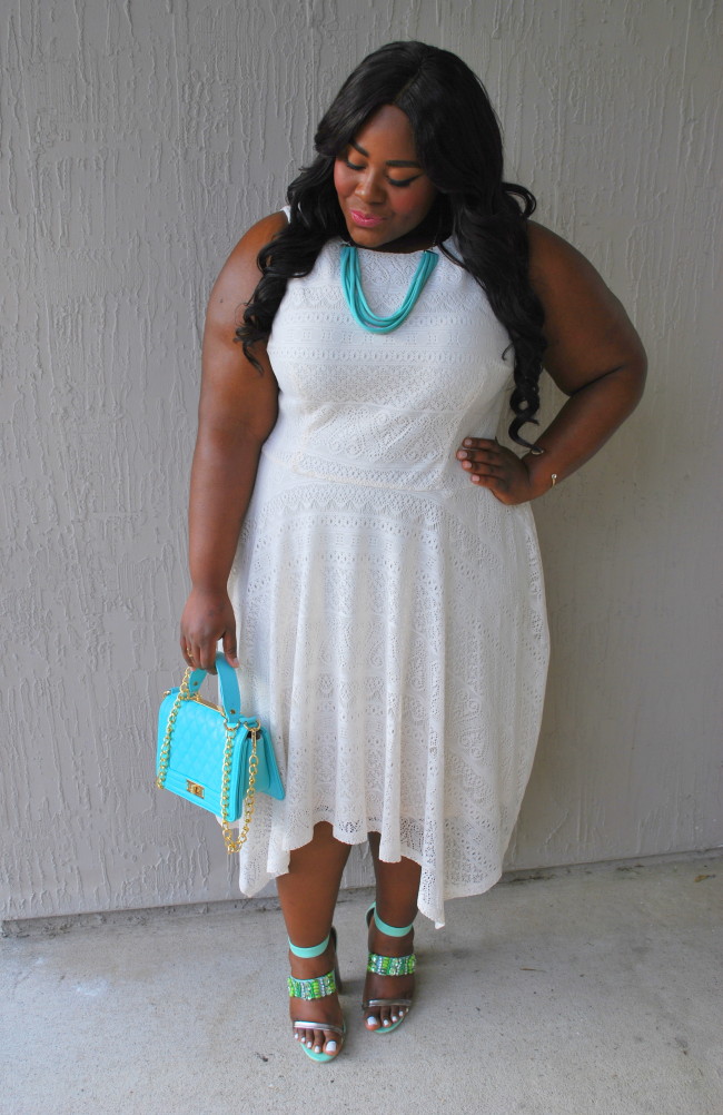Rethreaded, Jacksonville, Florida, Musings of a Curvy Lady, Plus Size Fashion, Fashion Blogger, London Times Curve, White and Turquoise, BooHoo Official