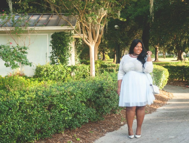 Musings of a Curvy Lady, Plus Size Fashion, Fashion Blogger, Women's Fashion, LC Lauren Conrad, Kohl's, Tulle Skirt, Cloud Print, Rebecca Minkoff, Quilted Bag, Go Jane, Grey Pumps, Pearl Necklace, Muted Colors