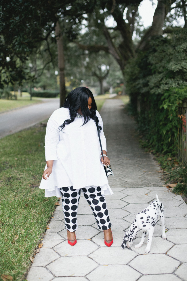 Musings of a Curvy Lady, Plus Size Fashion, Fashion Blogger, Ashley Stewart, Duster, Polka Dot Pants, Ruffled Duster, Dalmatian, Dalmatian Puppy, Jacksonville, Florida, Florida Blogger, Printed Pants, Women's Outfit, StyleWatch Magazine, The Outfit, #realOutfitGram 