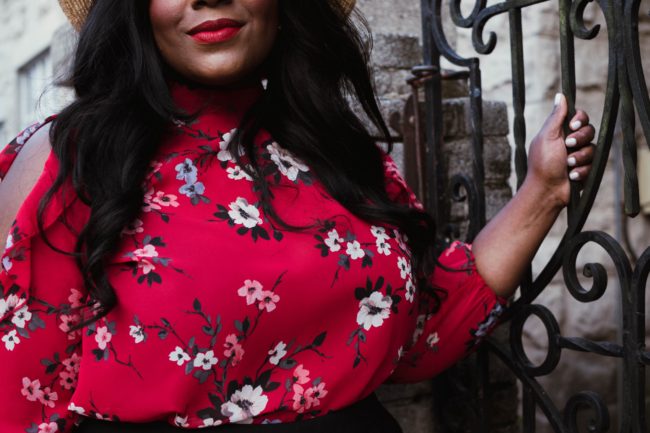 Musings of a Curvy Lady, Plus Size Fashion, Fashion Blogger, Simply Be, Spring Fashion, Cold Shoulder Trends, Ruffle Blouse, Floral Print, Boater Hat, Parisian Inspired, Women's Fashion