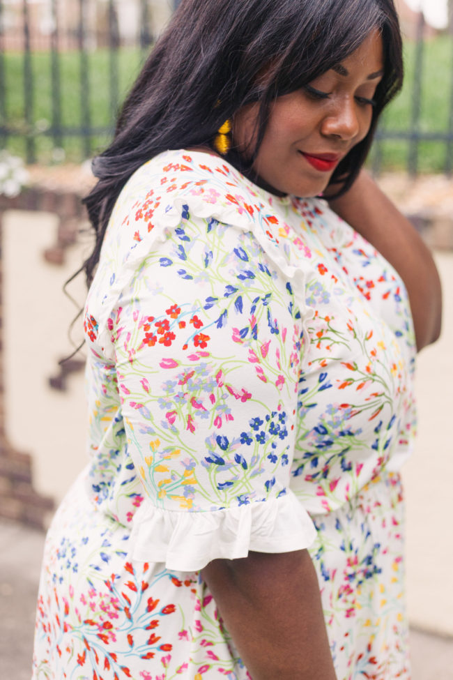 Sweet Floral Escape | Musings of a Curvy Lady