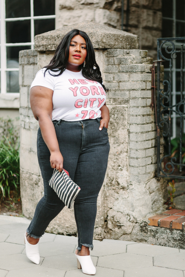 Express Jeans, Express Extended Sizes, Perfect Fit, Classic Jeans, Graphic Tee and Skinny Jeans, Fashion for All, Plus Size Fashion, Musings of a Curvy Lady