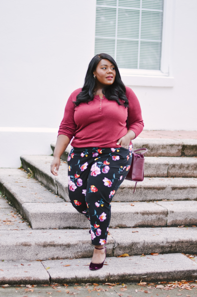 Musings of a Curvy Lady, Plus Size Fashion, Fashion Blogger, Old Navy, Pixie Pants, Floral Print Pants, Work Wear Inspiration, Women's Fashion, Velvet Block Heels, Oxblood Outfit Inspo