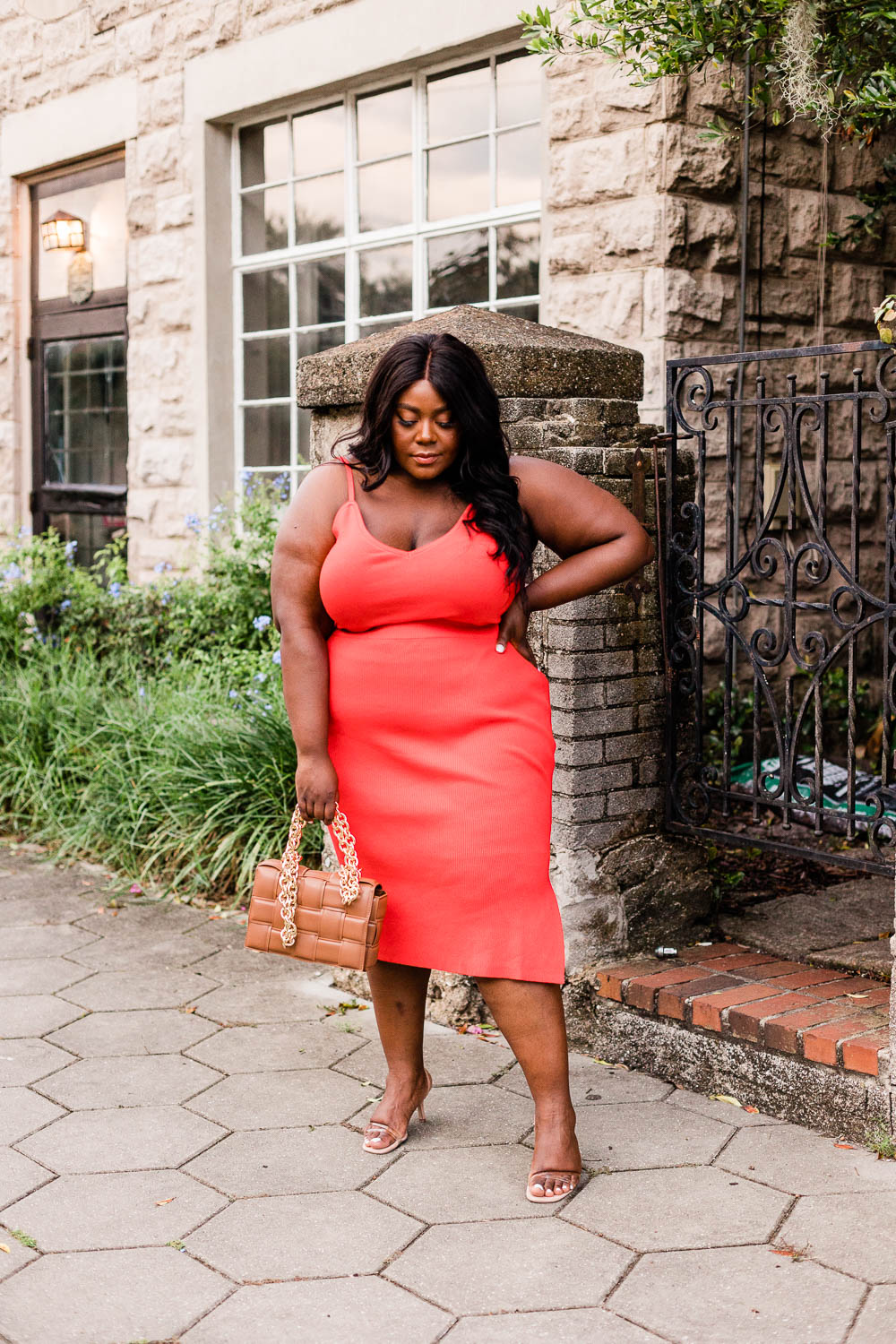 Amazon The Drop, Plus Size Fashion, Amazon The Drop Plus Size Skirt, Amazon the Drop Plus Size Cami, Plus Size Two Piece Set, Black Plus Size Model in Red Dress, Red Two Piece Outfit, Red Outfit Ideas, Bottega Veneta Dupe, Steve Madden Loft Sandals, Summer Fashion Ideas, Plus Size Summer Fashion Outfit Ideas