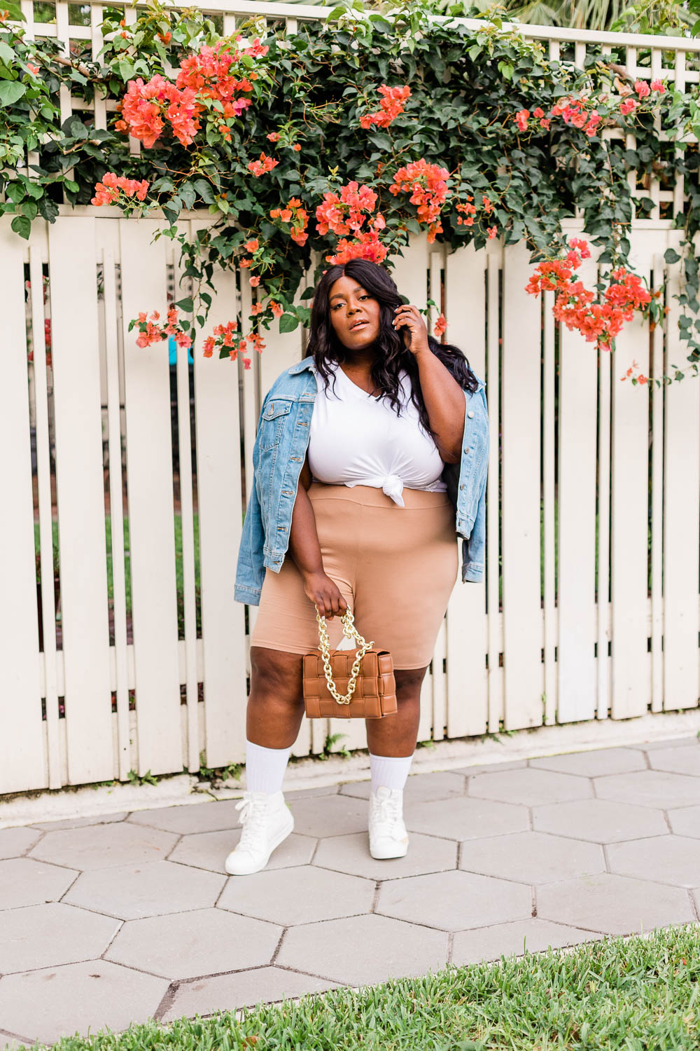 Awakening blæk Bliv oppe HOW TO STYLE BIKER SHORTS: PLUS SIZE EDITION | Musings of a Curvy Lady