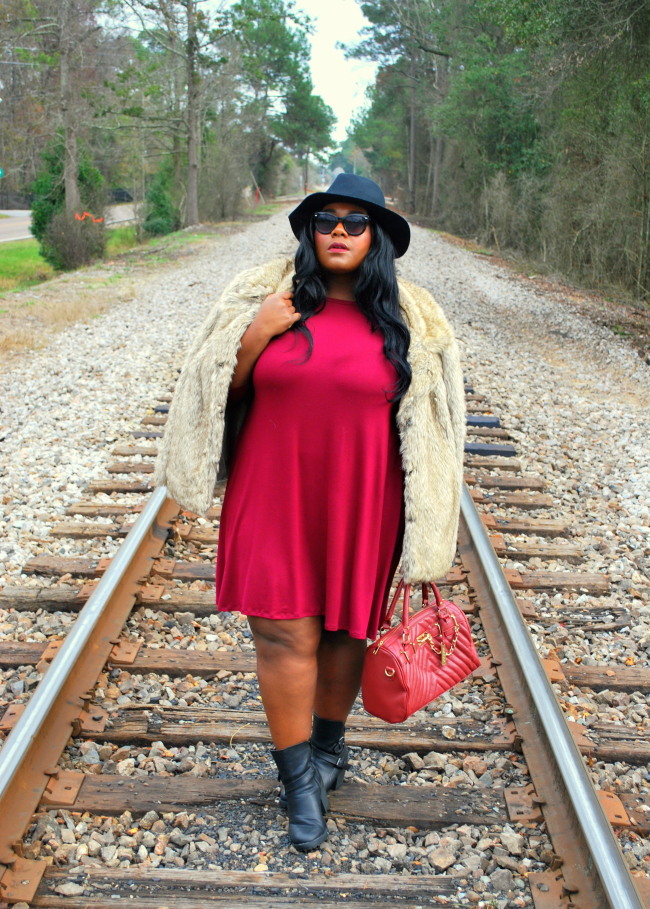 Musings of a Curvy Lady, Fashion Blogger, Plus Size Fashion, Living Doll LA, Swing Dress, marsala, pantone