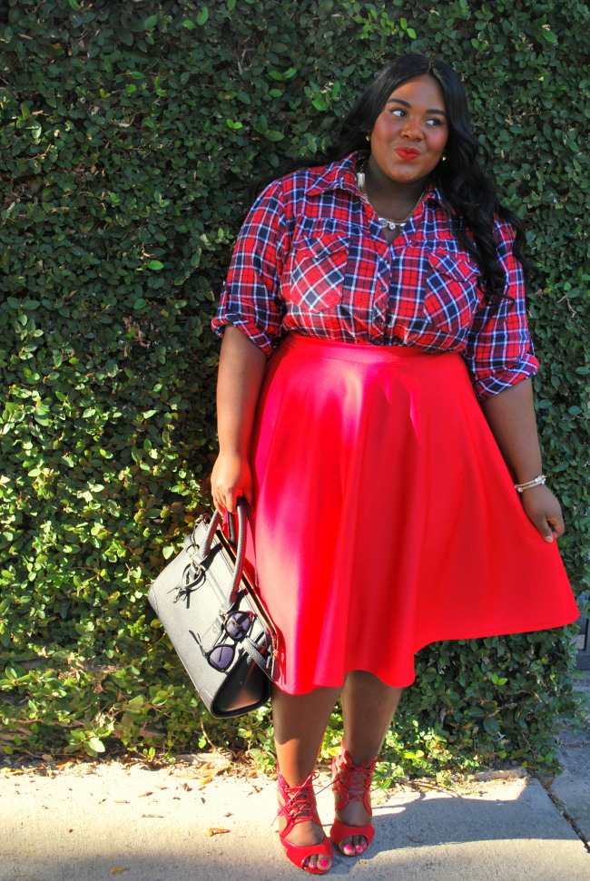 plaid outfit, plus size fashion, fashion blogger, full skirt, long hair, fall outfit 