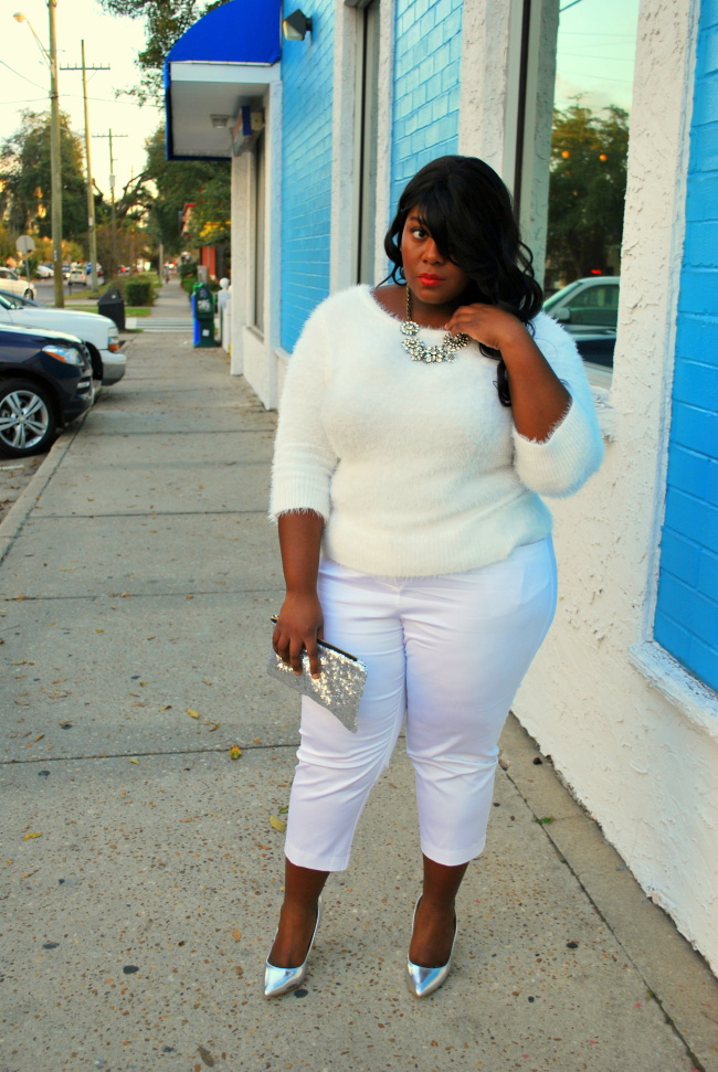 Musings of a Curvy Lady, Plus Size Fashion, Fashion Blogger, Florida, All white outfit, fuzzy sweater, metallic pumps, statement necklace