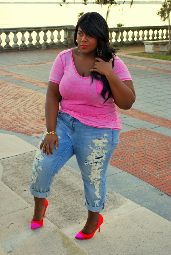 Musings of a Curvy Lady, Plus Size Fashion, Fashion Blogger, Fashion Blog, PS Fashion Blog, Mean Girls, Distressed Boyfriend Jeans, Shoemint, Torrid, On Wednesdays We Wear Pink