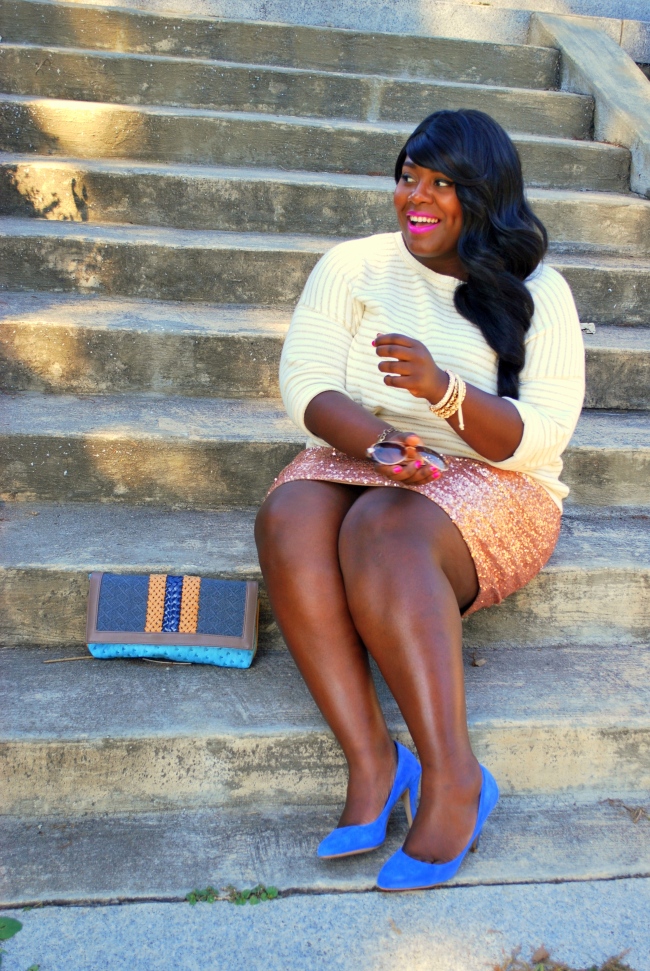 Musings of a Curvy Lady, Plus Size Fashion, PS fashion blog, PS Blogger, Sequined Skirt, Blue suede shoes, casual chic, plus size skirts