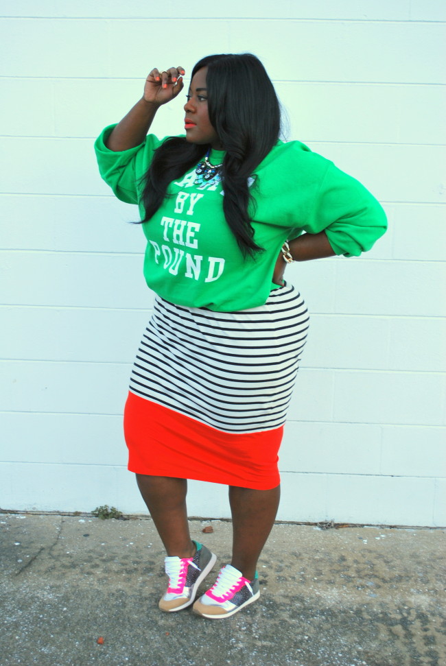 Musings of a Curvy Lady, Fashion Blogger, Plus Size Fashion, PS Blogger, OOTD, Casual Outfit, Sneakers with Skirt, Striped Skirt, Beyonce, Cake By The Pound Sweatshirt, ShoeDazzle, Fashion Sneakers