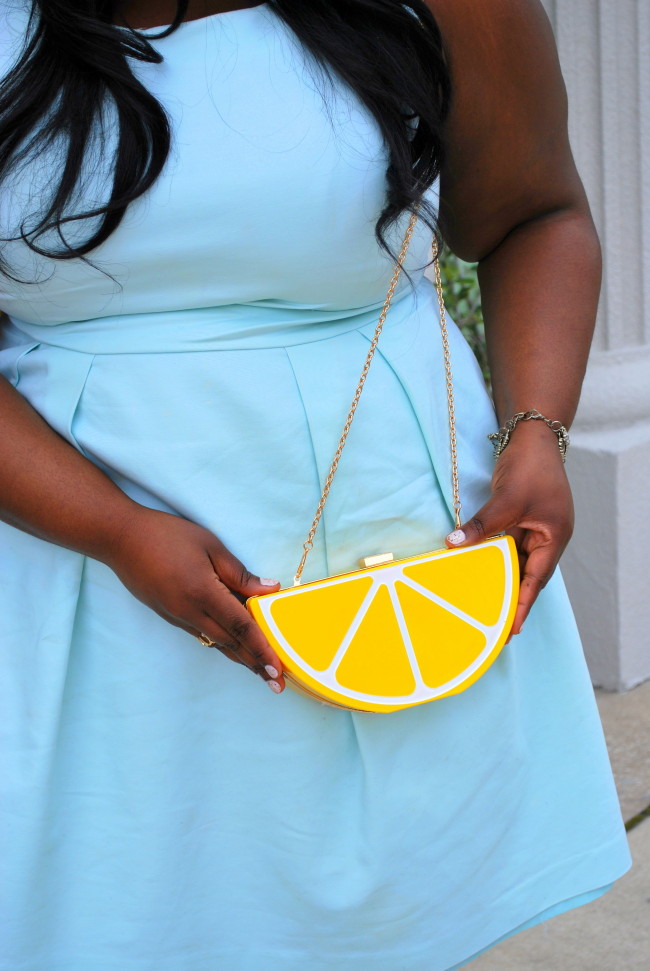 Musings of a Curvy Lady, Plus Size Fashion, Fashion Blog, Fashion Blogger, Women's Fashion, Springtime Fashion, Spring Fashion, Mint colored Dress, Lemon Clutch, Unique Vintage, #IAmUnique, ShoeDazzle, BeVIP