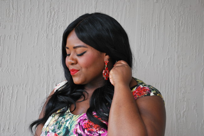 Musings of a Curvy Lady, Fashion Blogger, Plus Size Fashion, Women's Fashion, Floral Maxi, Igigi, Statement Earrings, OOTD, Curvy Style, Maxi Dress