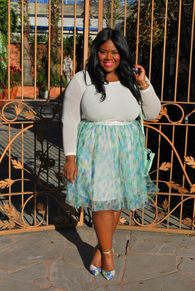 Musings of a Curvy Lady, Plus Size Fashion, Fashion Blogger, PS Blogger, Fashion Blog, Women's Fashion, Spring Fashion, Tulle Skirt, LC Lauren Conrad, Kohl's, Jennifer Lopez Collection, Floral Print, Curvy Style, People Style Watch