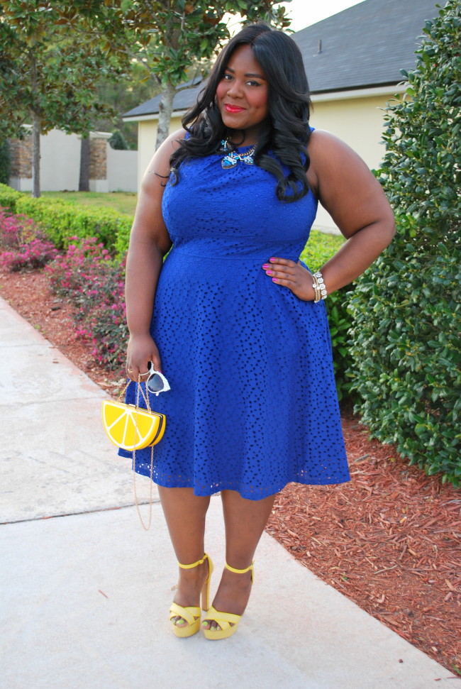 Musings of a Curvy Lady, Plus Size Fashion, Fashion Blogger, Spring Fashion, Spring Dresses, Sundress, Women's Fashion, Navy Blue and Yellow, London Times Curve, Mint and Lolly, Vintage Inspired