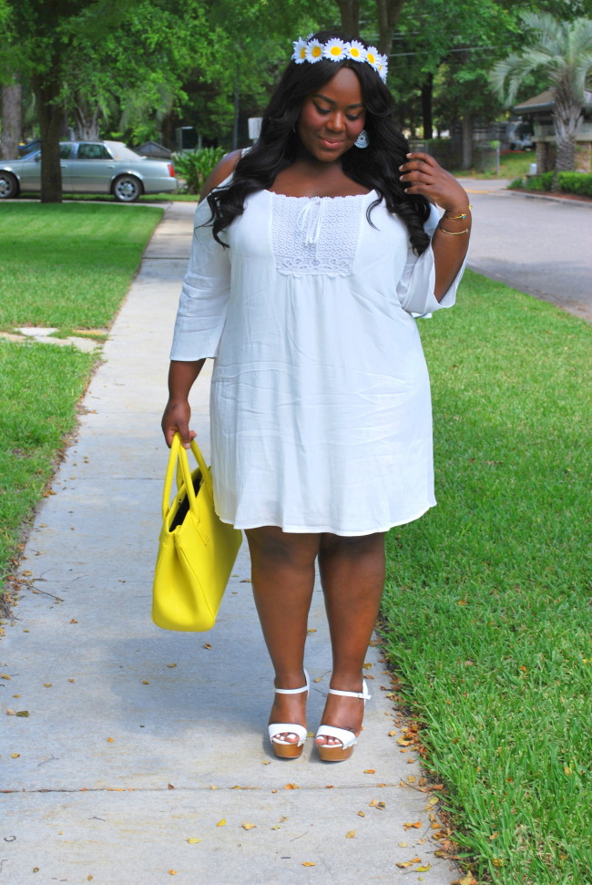 Musings of a Curvy Lady, Plus Size Fashion, Fashion Blogger, Charlotte Russe Plus, Daisy Crown, Women's Fashion