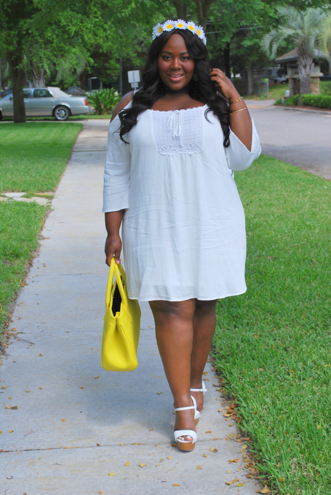 Musings of a Curvy Lady, Plus Size Fashion, Fashion Blogger, Charlotte Russe Plus, Daisy Crown, Women's Fashion