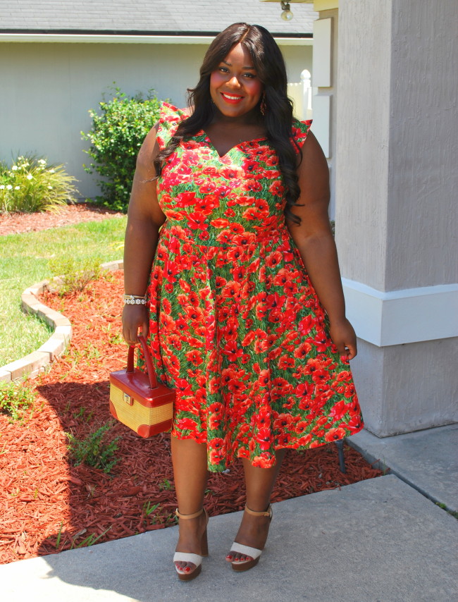 Musings of a Curvy Lady, Plus Size Fashion, Fashion Blog, Floral Print, Summer Fashion, Spring Fashion, Vintage Inspired