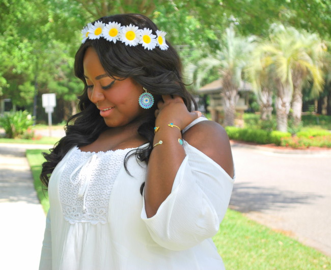 Musings of a Curvy Lady, Plus Size Fashion, Fashion Blogger, Charlotte Russe Plus, Daisy Crown, Women's Fashion