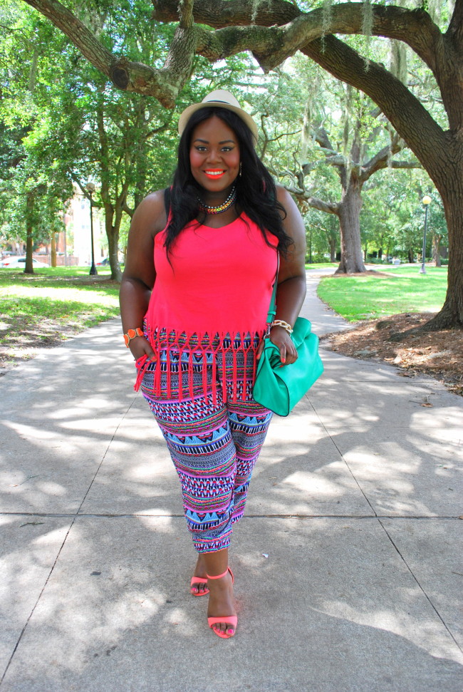 Musings of a Curvy Lady, Plus Size Fashion, Fashion Blogger, Women's Fashion, Summer Fashion, Weekend Fashion, What I Wore, Style Hunter, Tribal Print, Fringe, Fedora, Summer Style, Bright colors