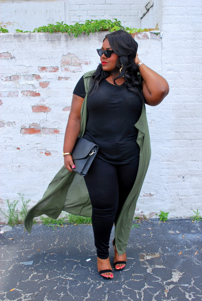 Musings of a Curvy Lady, Plus Size Fashion, Fashion Blogger, Kim K inspired, all black outfit, duster vest outfit, Charlotte Russe, Charlotte Russe Plus, Charlotte Russe It Girl, Women's Fashion, Plus Model, Style Hunter, The Outfit