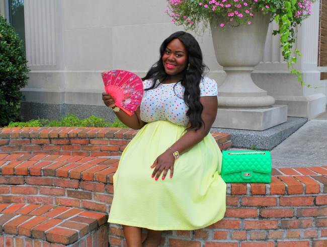 Musings of a Curvy Lady, Plus Size Fashion, Fashion Blogger, Midi Skirt, Cool Gal Blue, #COOLGALThamarr, Polka dots, Quilted purse