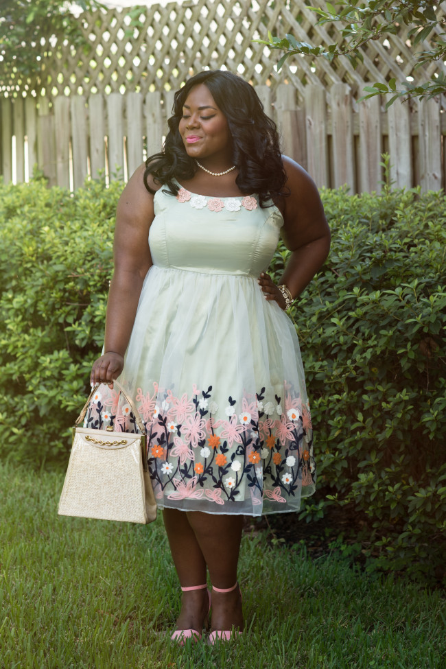 Musings of a Curvy Lady, Plus Size Fashion, Fashion Blogger, ModCloth, Fashion For All, Vintage Inspired, Women's Fashion, Style Hunter, You Got It Right, People StyleWatch, Mad Men Style, Tulle, Satin, Embroidery, Pearl Necklace, Vintage