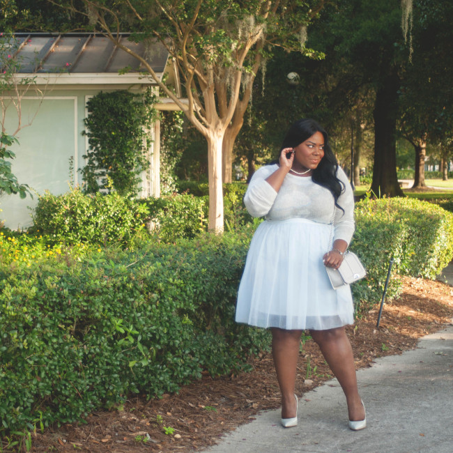 Musings of a Curvy Lady, Plus Size Fashion, Fashion Blogger, Women's Fashion, LC Lauren Conrad, Kohl's, Tulle Skirt, Cloud Print, Rebecca Minkoff, Quilted Bag, Go Jane, Grey Pumps, Pearl Necklace, Muted Colors