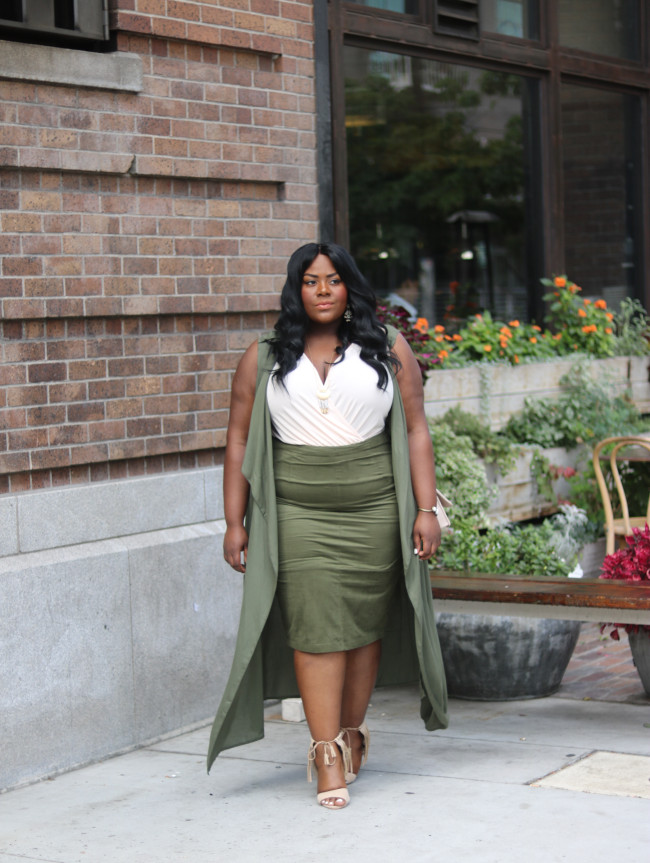 Musings of a Curvy Lady, Plus Size Fashion, Fashion Blogger, Charlotte Russe Plus, Army Green Outfit, Suede Skirt, BodySuit, Duster, Fringe Details, Kim Kardashian Inspired Outfit, Fall Fashion, StyleWatch Magazine, The Outfit, #RealOutfitGram, Los Angeles, Arts District LA, OOTD