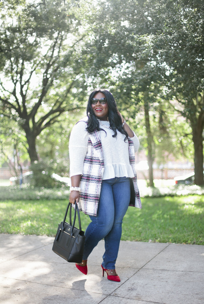 Musings of a Curvy Lady, Plus Size Fashion, Fashion Blogger, Kohl's, Fall Fashion, Plaid Vest, Thakoon for Kohl's, Levi's. Plus Size Jean, Style Hunter, You Got it Right, #MCBeautyRoadShow, Red liquid Lipstick