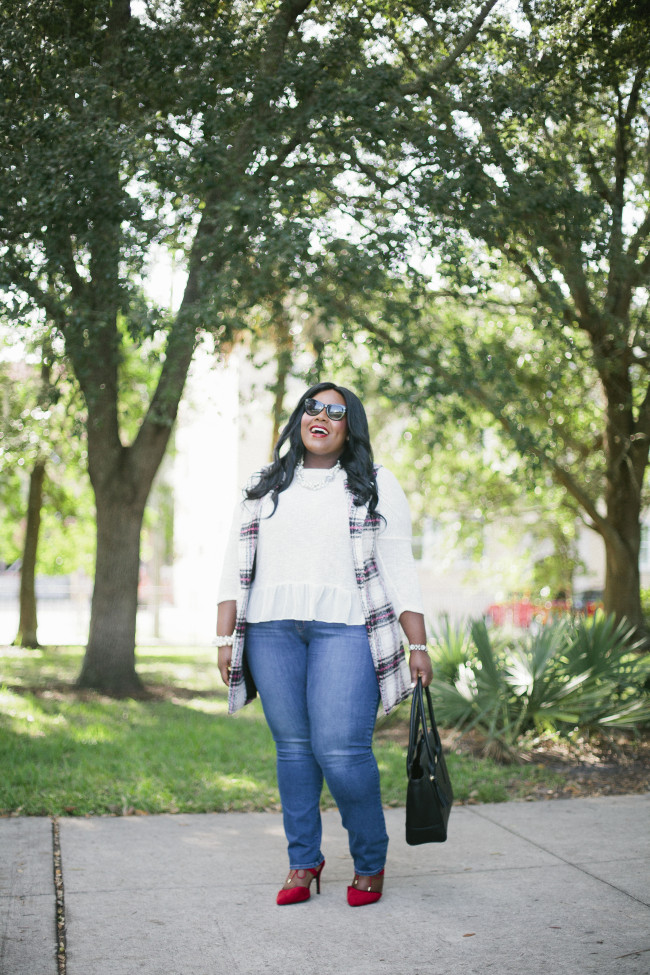 Musings of a Curvy Lady, Plus Size Fashion, Fashion Blogger, Kohl's, Fall Fashion, Plaid Vest, Thakoon for Kohl's, Levi's. Plus Size Jean, Style Hunter, You Got it Right, #MCBeautyRoadShow, Red liquid Lipstick