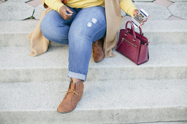 Musings of a Curvy Lady, Plus Size Fashion, Fashion Blogger, Lane Bryant, Fall Fashion, Casual Look, Plaid Scarf, Distressed BoyFriend Jeans, Old Navy, ShoeDazzle, Ankle Boots