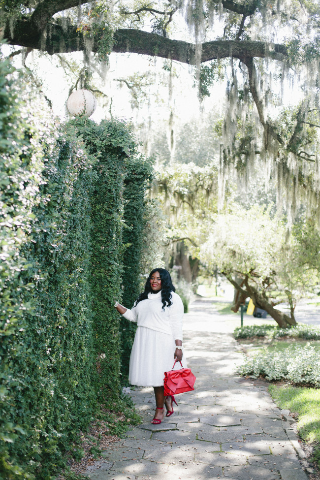 Musings of a Curvy Lady, Plus Size Fashion, Fashion Blogger, All White Outfit, All White Tutu, Charlotte Russe, Charlotte Russe Plus, #CharlotteLook, #StyleHunter, Style Blogger, Winter Outfit, Women's Fashion, #YouGotItRIight, #MCBeautyRoadShow, Fall Fashion