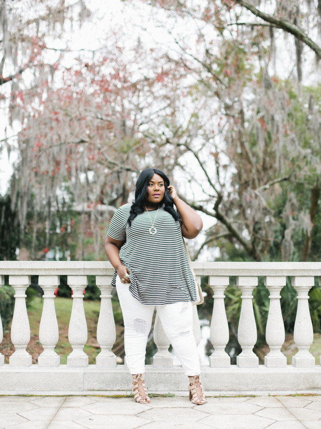 Musings of a Curvy Lady, Plus Size Fashion, Fashion Blogger, Curvy Style, Women's Style, Charlotte Russe Plus, Casual Chic, White Boyfriend Jeans, Lace Up Sandals, Chunky Heels Sandals, Style Hunter, Spring Fashion, OOTD