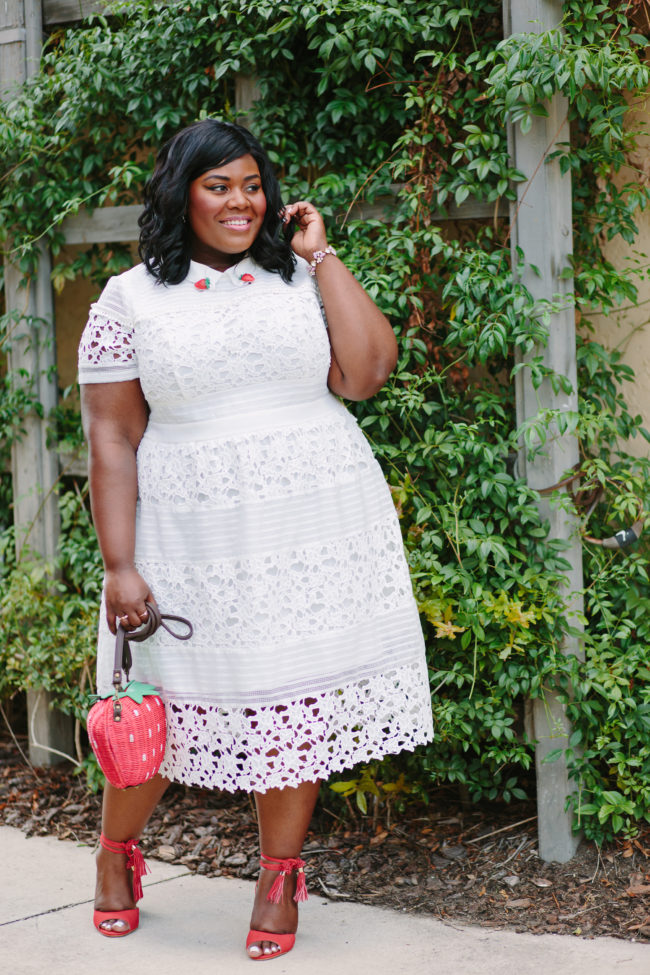 Musings of a Curvy Lady, Plus Size Fashion, Fashion Blogger, Summer Fashion, Women's Fashion, Wedding Attire, Wedding Guest Attire, White Lace Dress, All white outfit, Florida Blogger, Jacksonville, Orlando, Tampa, Miami, Style Blogger, ModCloth, Unique Vintage, Sam Camuto, Strawberry Handbag, Strawberry Pin, Fringe Sandals