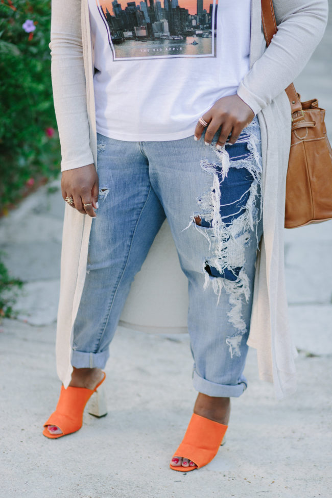 Musings of a Curvy Lady, Plus Size Fashion, Fashion Blogger, Long Cardigan, Forever 21, Graphic Tee, Distressed Denim, Torrid Denim, Mules, ASOS, New Look, Sseko Designs, Caramel Tote, Fall Fashion, Women's Fashion