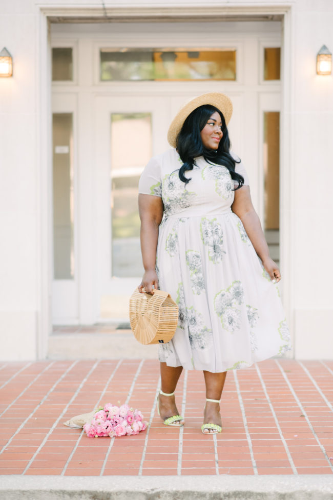 Musings of a Curvy Lady, Plus Size Fashion, Fashion Blogger, Spring Fashion, Print Dresses. eShakti, Women's Fashion, Boater Hat