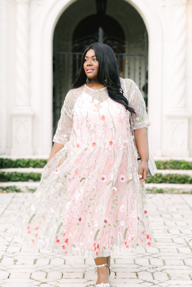 Musings of a Curvy Lady, Plus Size Fashion, Fashion Blogger, Maxi Dress, Spring Fashion, Ranaculus, ASOS Curve Salon, Pink, OOTD, Women's Fashion