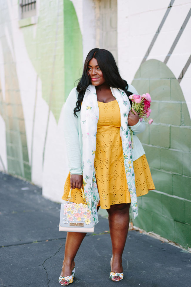 Musings of a Curvy Lady, Plus Size Fashion, Fashion Blogger, Old Navy, Greenhouse Charm Collection, #SayHi, Eyelet Dress, Spring Dresses, Cardigan, Mules, ShoeDazzle, Lemon Print Mules, Ranunculus, Jacksonville, Florida, Curvy Fashion, OOTD, Women's Fashion 