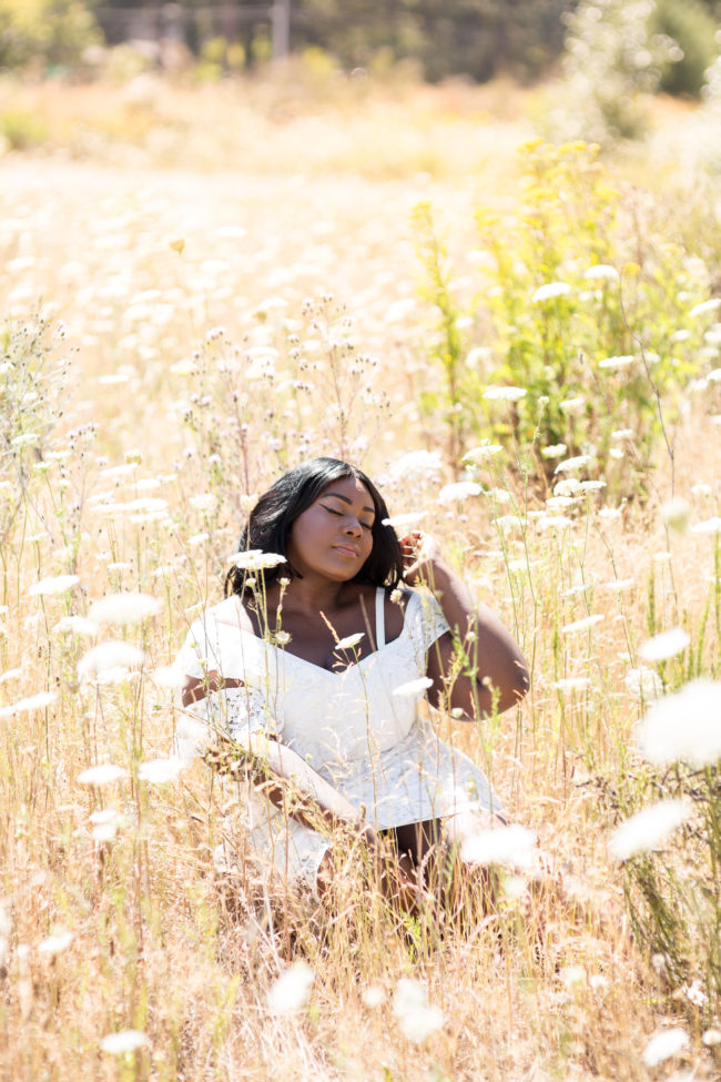 Musings of a Curvy Lady, OOTD, Plus Size Fashion, Fashion, Fashion Blogger, White Lace Dress, Fame & Partners, #FameBabe, Dress With Ruffles, Washington State, Tacoma, Seattle, Wildflowers, Flower Field, Flower Farm, NYFW, Summer Fashion, Fashion Editorial, Fashion, Women's Fashion