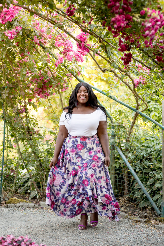 Musings of a Curvy Lady, Plus Size Fashion, Fashion Blogger, Fame & Partners, Maxi Skirt, Floral Maxi Dress, Tacoma, Seattle, Washington, Rose Garden, Point Defiance Park