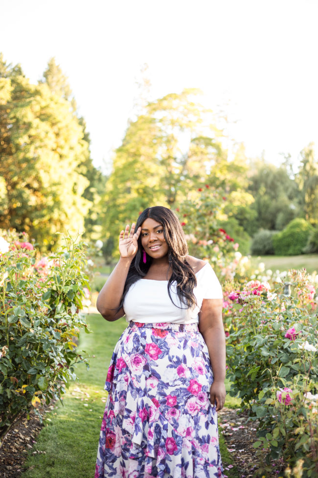 Musings of a Curvy Lady, Plus Size Fashion, Fashion Blogger, Fame & Partners, Maxi Skirt, Floral Maxi Dress, Tacoma, Seattle, Washington, Rose Garden, Point Defiance Park