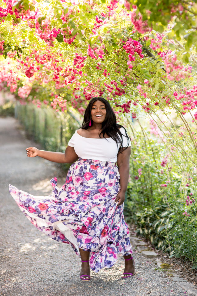 Musings of a Curvy Lady, Plus Size Fashion, Fashion Blogger, Fame & Partners, Maxi Skirt, Floral Maxi Dress, Tacoma, Seattle, Washington, Rose Garden, Point Defiance Park