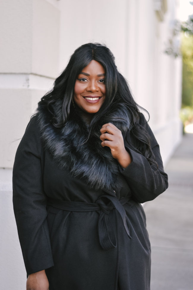 Musings of a Curvy Lady, Plus Size Fashion, Fashion Blogger, River Island, Fall Fashion, Plus Size Coat, Faux Fur Collar, Winter Fashion, Women's Black Robe Coat