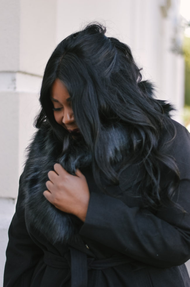 Musings of a Curvy Lady, Plus Size Fashion, Fashion Blogger, River Island, Fall Fashion, Plus Size Coat, Faux Fur Collar, Winter Fashion, Women's Black Robe Coat