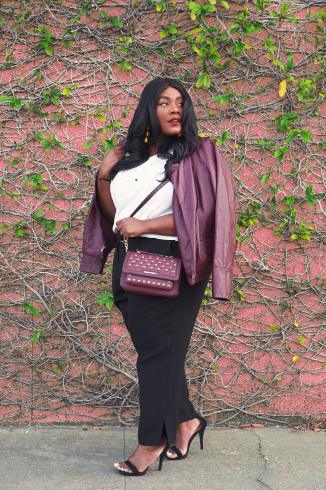 Musings of a Curvy Lady, Plus Size Fashion, Fashion Blogger, Fall Fashion, Style Inspiration, River Island, Black and White Outfit, Studded handbag, Minimalist