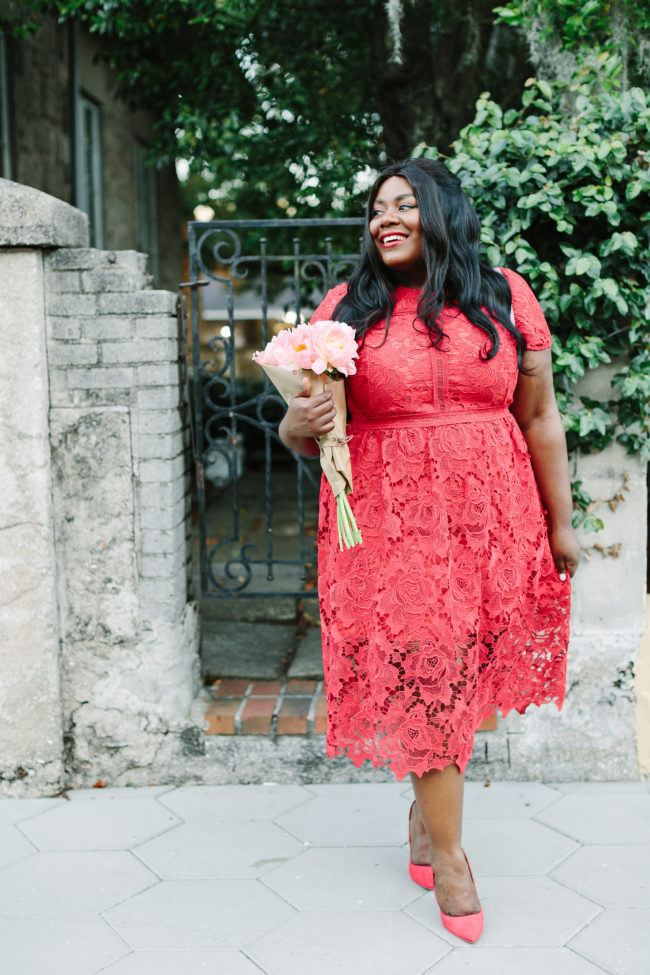 Red lace midi dress online